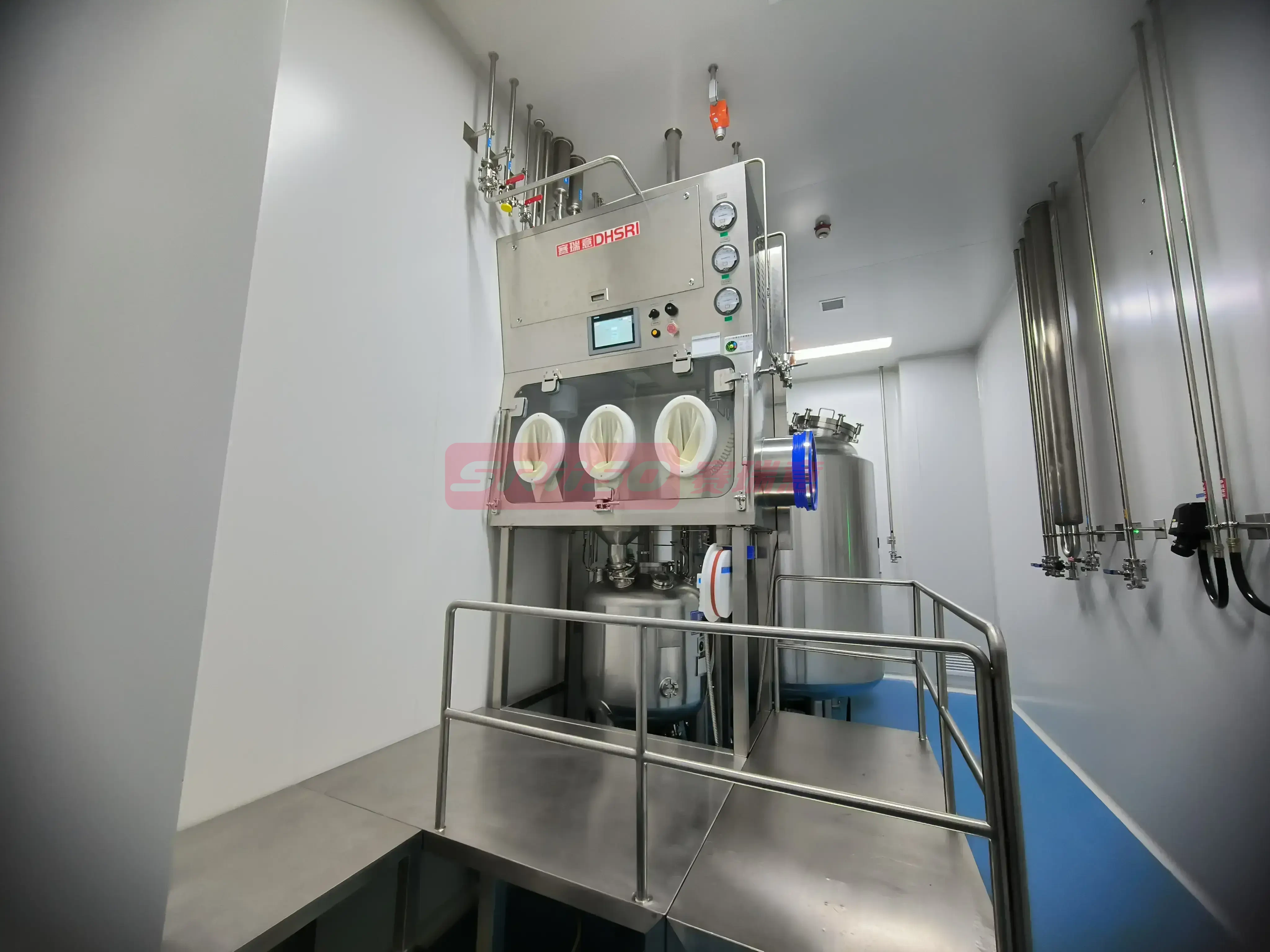 粗肽溶解负压隔离器详情图1