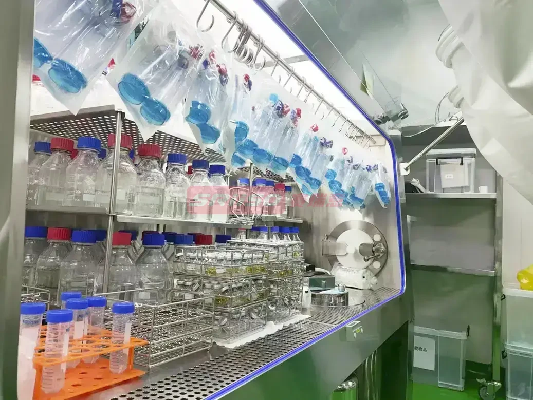 无菌检查隔离器详情图7